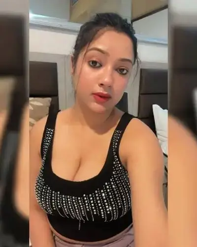 Call Girls Service Bhatar