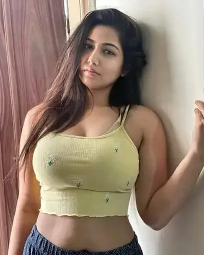 Escorts Bhatar